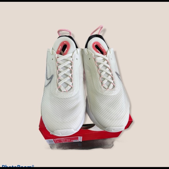 SOLD - Picture 2 of 8